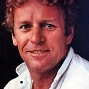 تصویر هنرمند Glenn R. Wilder