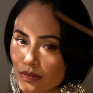 تصویر هنرمند Maya Zapata