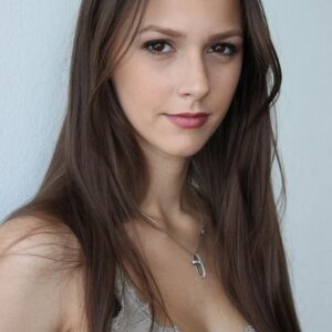 تصویر هنرمند Alexandra Poiana