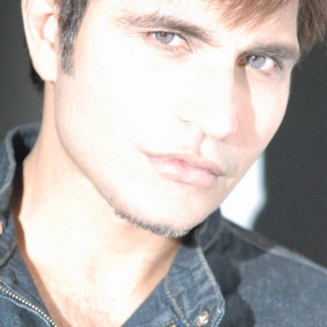 تصویر هنرمند Pavan Grover