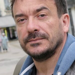 تصویر هنرمند Pierre Renverseau