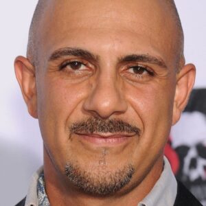 تصویر هنرمند Anthony Azizi