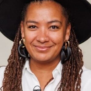 تصویر هنرمند Monika Tuvi