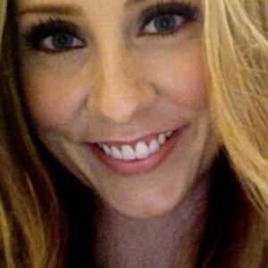 تصویر هنرمند Tess Christensen