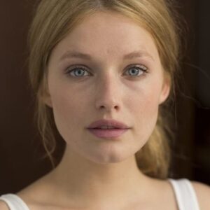 تصویر هنرمند Ella-June Henrard