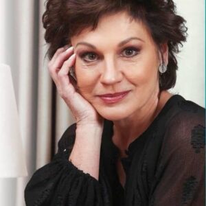 تصویر هنرمند Michelle Botes