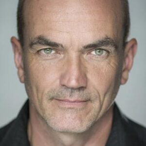 تصویر هنرمند Michael Adams