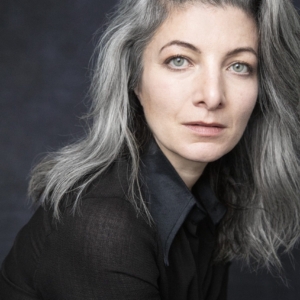 تصویر هنرمند Claire J. Loy