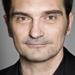 تصویر هنرمند Leon Lučev