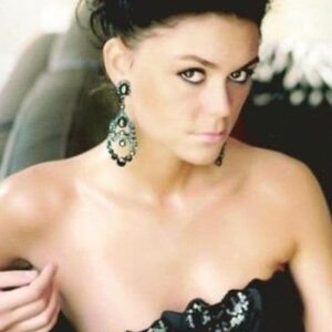 تصویر هنرمند Yulia Lukin