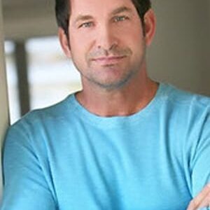 تصویر هنرمند Michael Owen