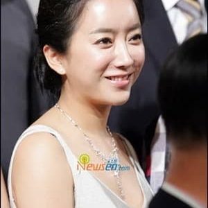 تصویر هنرمند Lee Ip-sae