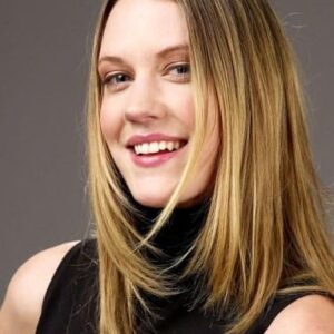 تصویر هنرمند Lauren Lee Smith