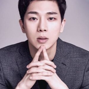 تصویر هنرمند Song Si Yeon