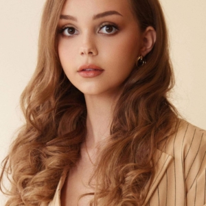 تصویر هنرمند Savannah May