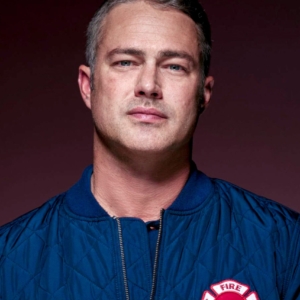 تصویر هنرمند Taylor Kinney