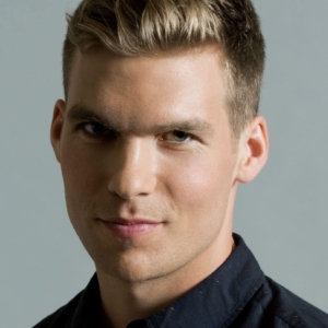 تصویر هنرمند Pete Ploszek