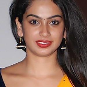 تصویر هنرمند Swathi Konde