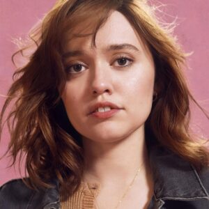 تصویر هنرمند Aimee Lou Wood