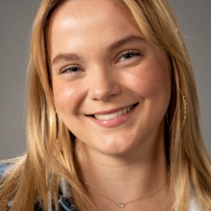 تصویر هنرمند Vivian Olyphant