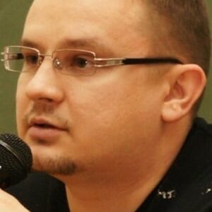 تصویر هنرمند Vladimir Nikolaev