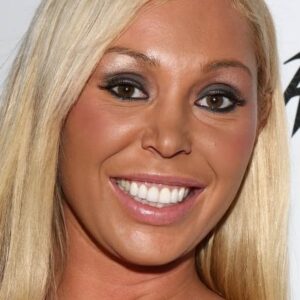 تصویر هنرمند Mary Carey