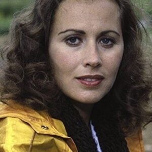 تصویر هنرمند Kate Nelligan