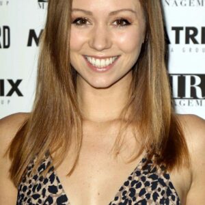 تصویر هنرمند Tamaryn Payne