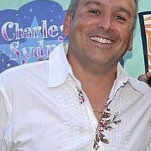 تصویر هنرمند Victor Serfaty