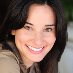 تصویر هنرمند Alison Becker