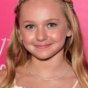 تصویر هنرمند Avery Phillips