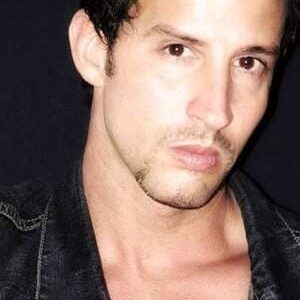 تصویر هنرمند Tony De Sergio