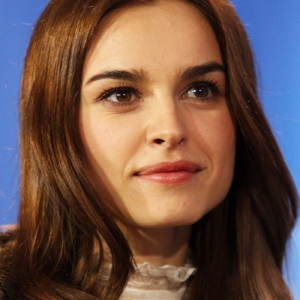 تصویر هنرمند Kasia Smutniak