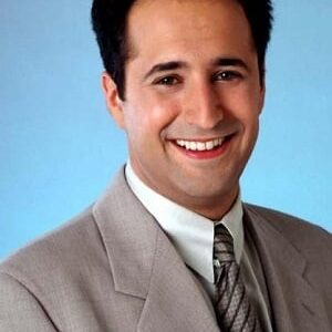 تصویر هنرمند Mitchell Whitfield