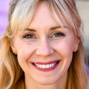 تصویر هنرمند Beth Hoyt