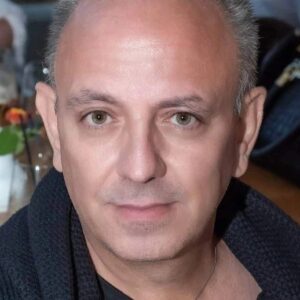 تصویر هنرمند Yorgos Makris