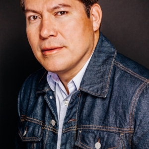 تصویر هنرمند Julio Cesar Cedillo