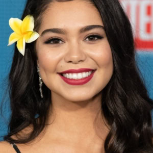 تصویر هنرمند Auliʻi Cravalho