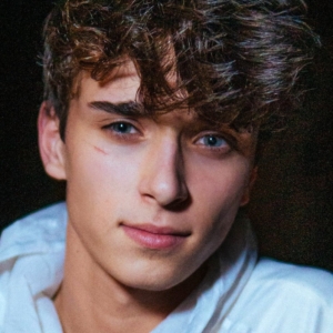 تصویر هنرمند Josh Richards