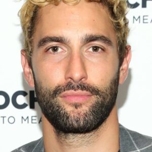 تصویر هنرمند Noah Mills