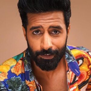 تصویر هنرمند Bhuvan Arora