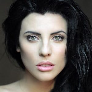 تصویر هنرمند Jennifer Mischiati