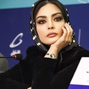 تصویر هنرمند Sahra Asadollahi