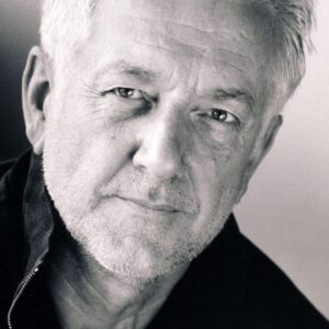 تصویر هنرمند Pavel Douglas