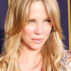 تصویر هنرمند Kari Whitman