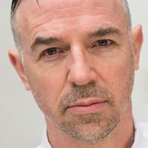 تصویر هنرمند Charlie Creed-Miles