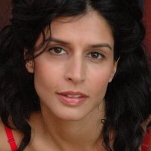 تصویر هنرمند Yasmine Delawari