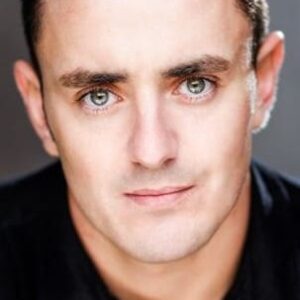 تصویر هنرمند Stuart Wells