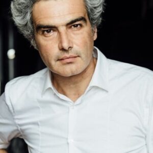 تصویر هنرمند Sulayman Al-Bassam