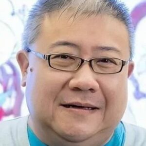 تصویر هنرمند Lawrence Lau Sek-Yin